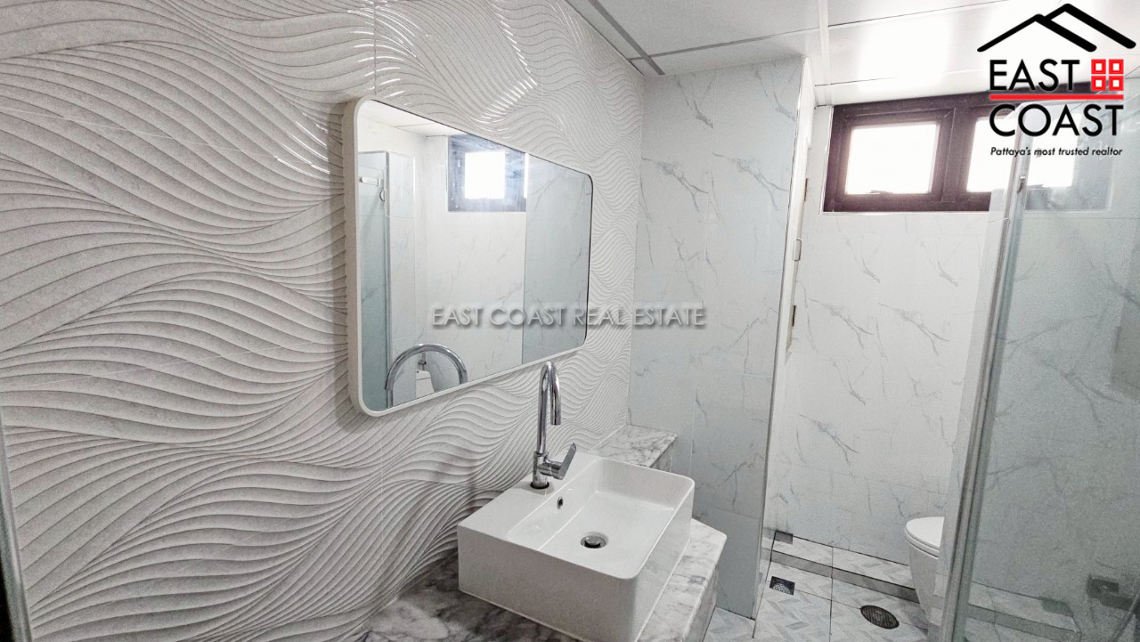 Jomtien Complex 13