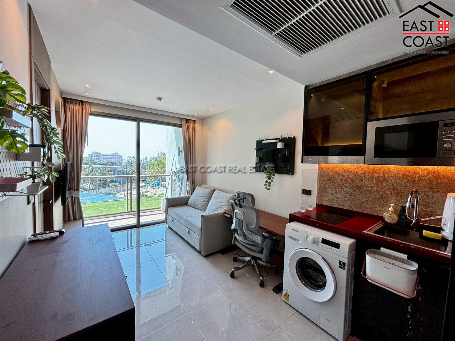 Riviera Ocean Drive 6