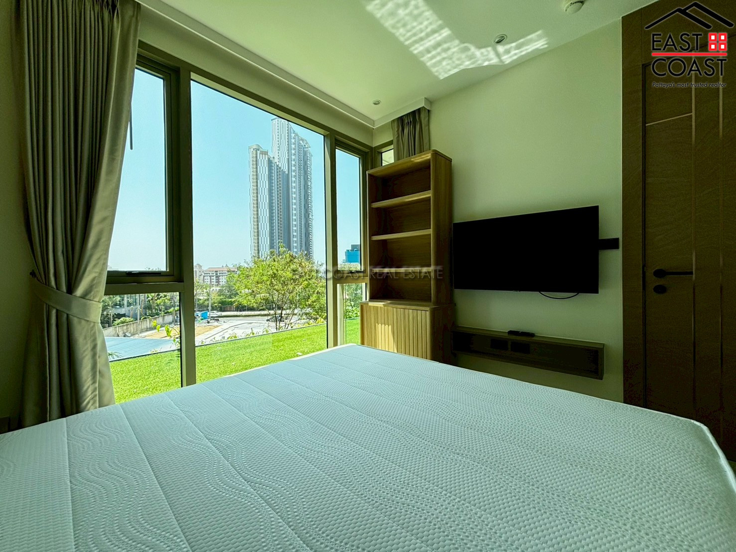 Riviera Ocean Drive 8