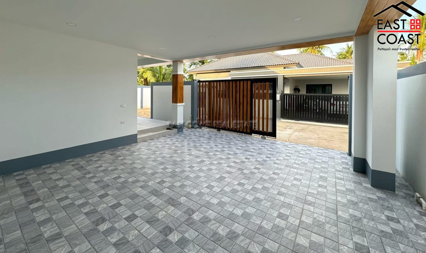 Private house in Krating lai 3