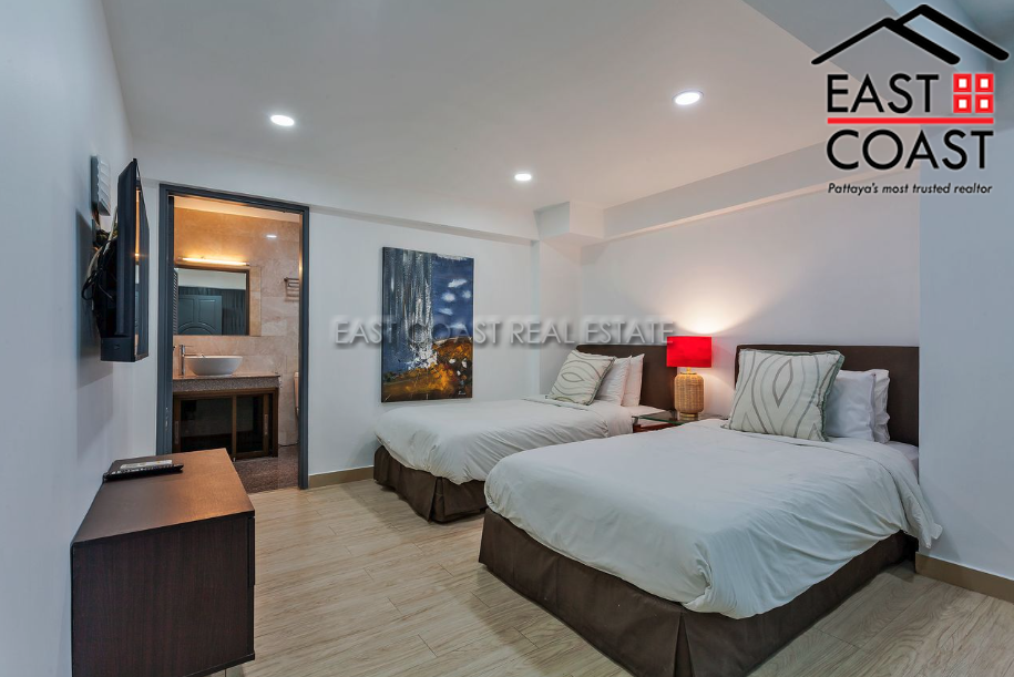 Angels Villa 33