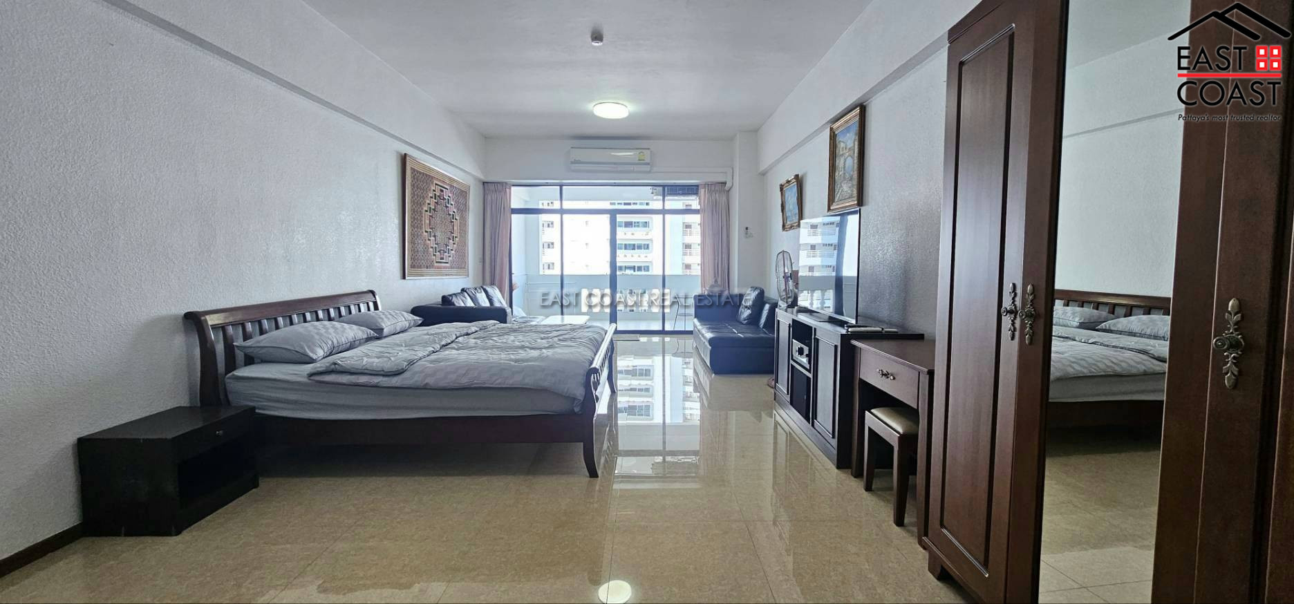 Jomtien Complex Condotel 3