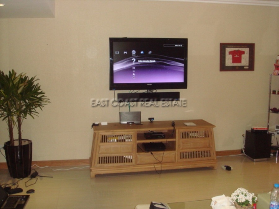 Executive Residence 3 8