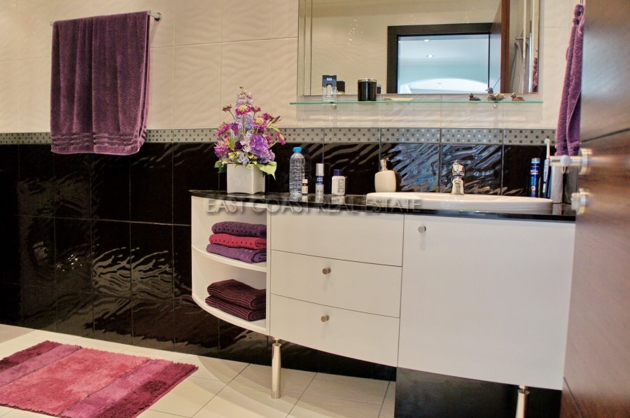 Grand Condo 10