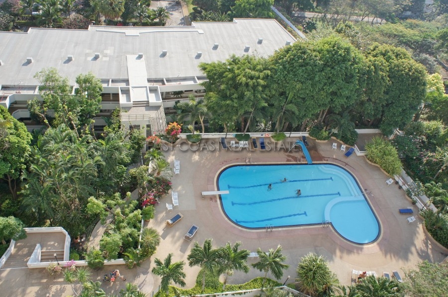 Grand Condo 6