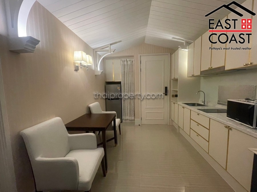 Grand Florida Beachfront Condo Resort Pattaya 4