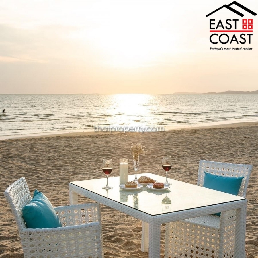 Grand Florida Beachfront Condo Resort Pattaya 14