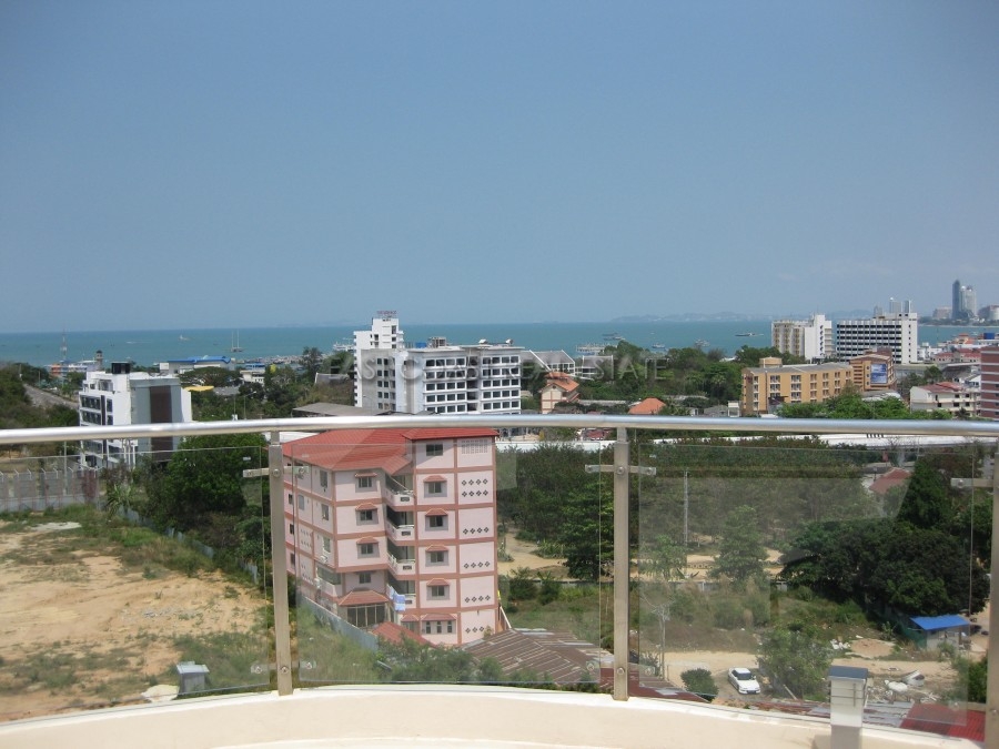 Hyde Park Residence 1 2