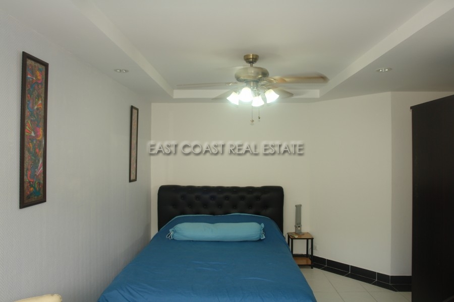 Pattaya Beach Condo 5