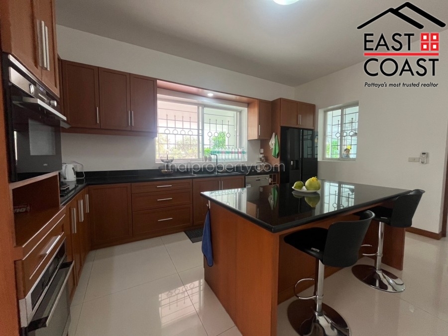 Private House in Soi Huay Yai Muk 10