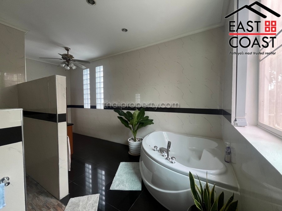 Private House in Soi Huay Yai Muk 21
