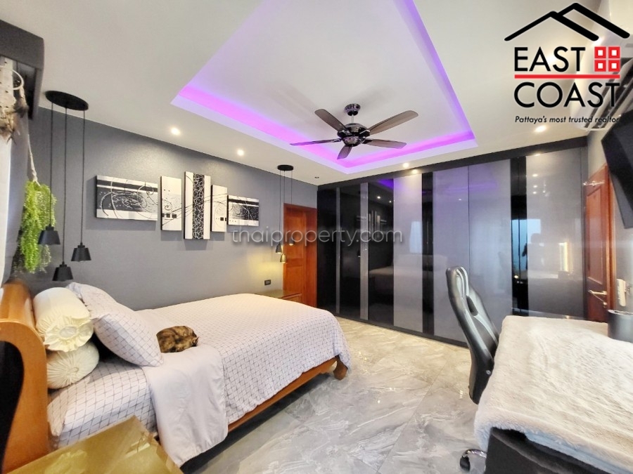 Siam Royal View 29