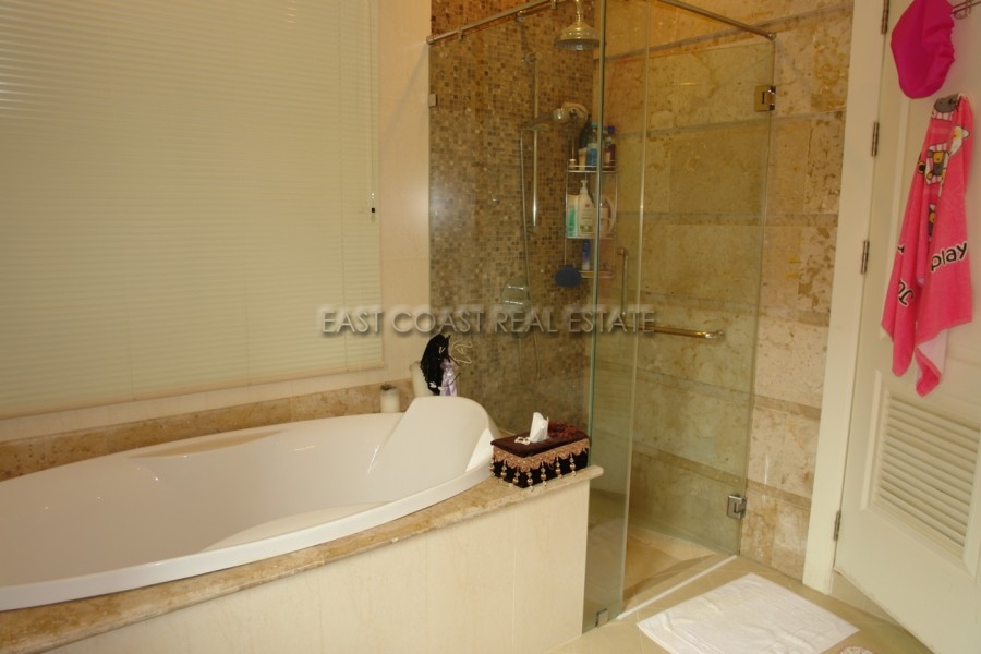 Silk Road Place 8