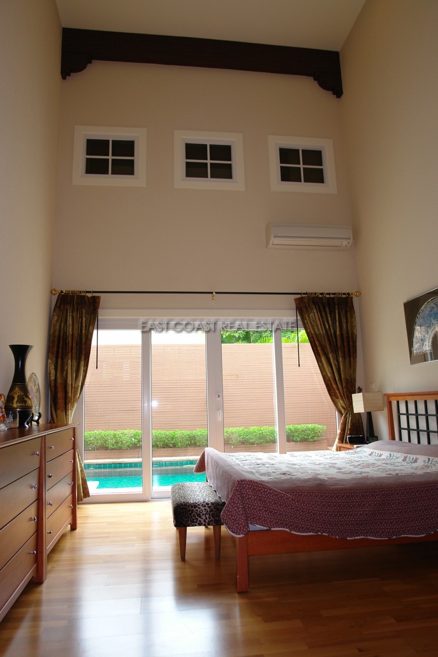 Silk Road Place 9