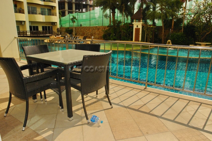 The Residence 12