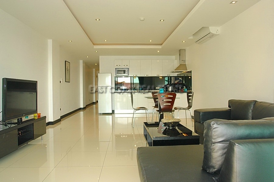 Tudor Court 7