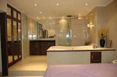 Diana Estate 2