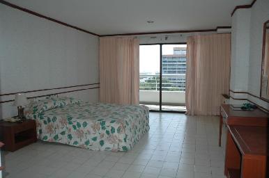 Pattaya Hill Resort 1