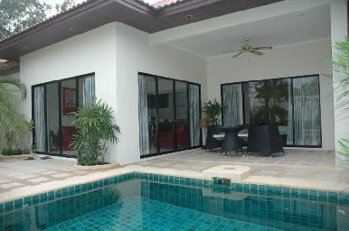 Majestic Residence 1