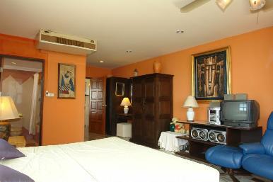 Jomtien Complex 7
