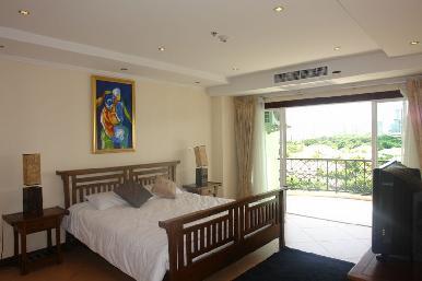 The Residence 4
