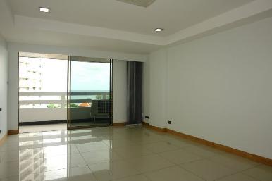 Grand Condo 5
