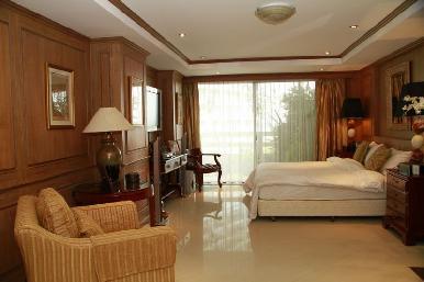 Grand Condo 5