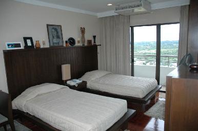 Krisada Cliff & Park 7