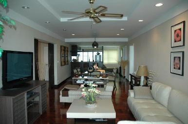 Krisada Cliff & Park 4