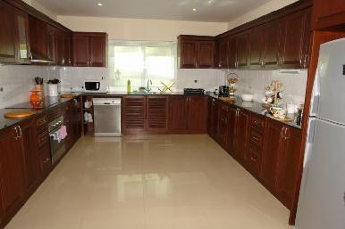 Lakeside Court 9