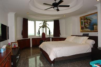 Jomtien Complex 4