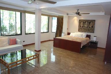 Grand Condo 5