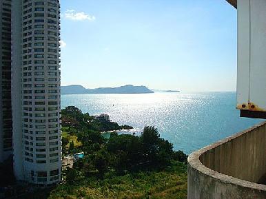 S.T.S Beach Resort Jomtien 4