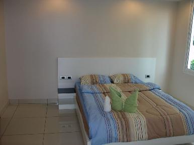 Hyde Park Residence 2 4