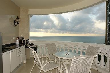 Sky Beach 10