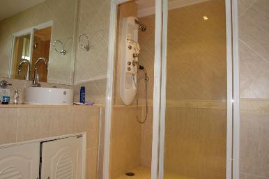 Executive Residence 2 7