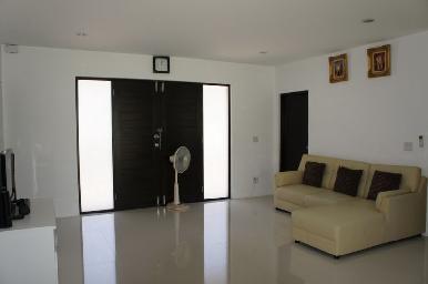 Regent Village 6