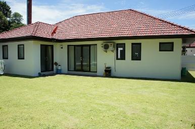 Regent Village 8