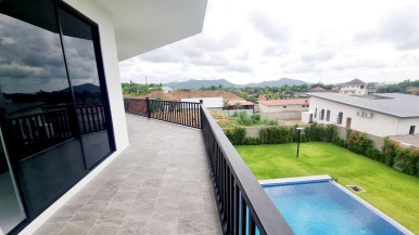 Bayview Residence Bangsaray 34