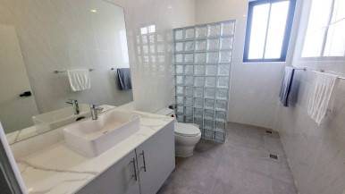 Bayview Residence Bangsaray 25