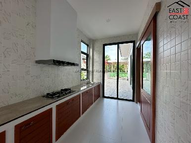 Private house Lake Mabprachan 3