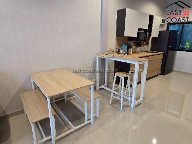 Wiz Town Townhouse 8