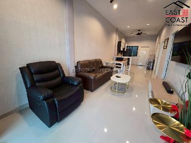 Wiz Town Townhouse 16
