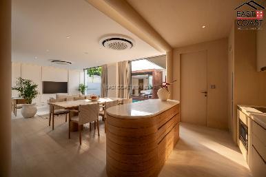 Pool Villa Mövenpick 6