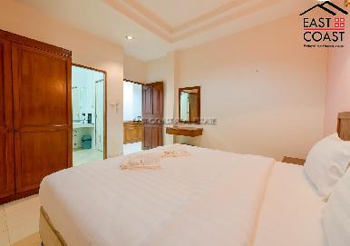 Sun and Beach Hostel 9