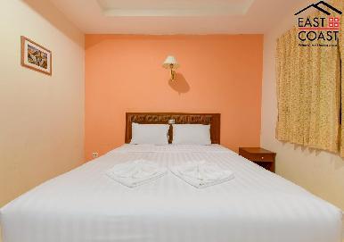 Sun and Beach Hostel 15