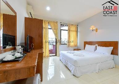 Sun and Beach Hostel 29