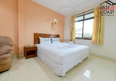 Sun and Beach Hostel 49