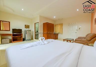 Sun and Beach Hostel 50
