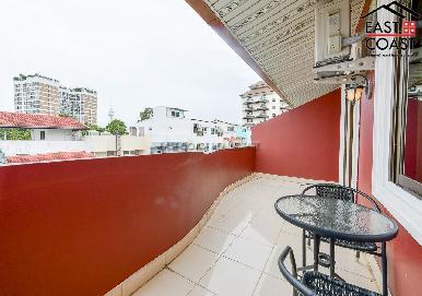 Sun and Beach Hostel 51